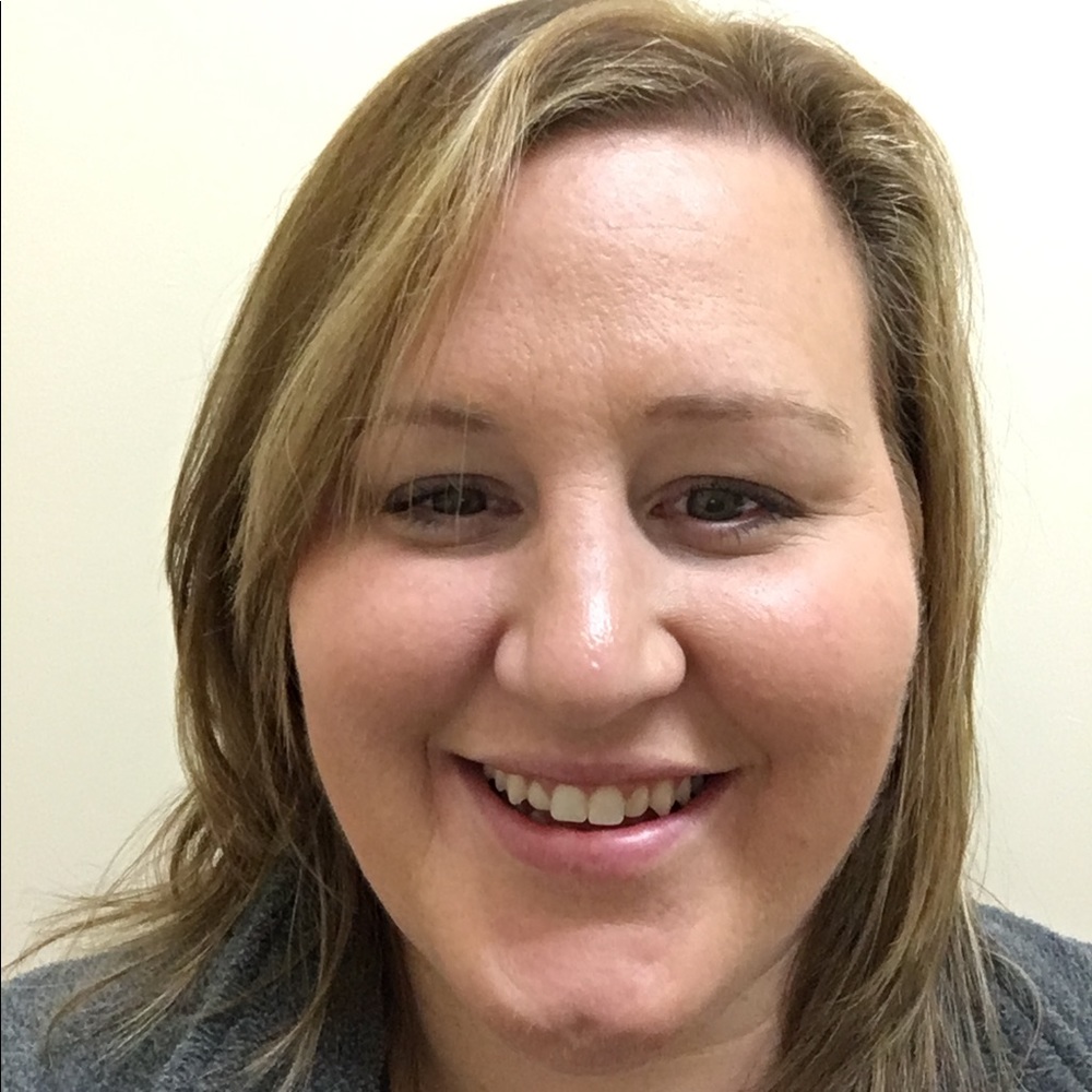 Meet your Posher, Courtney